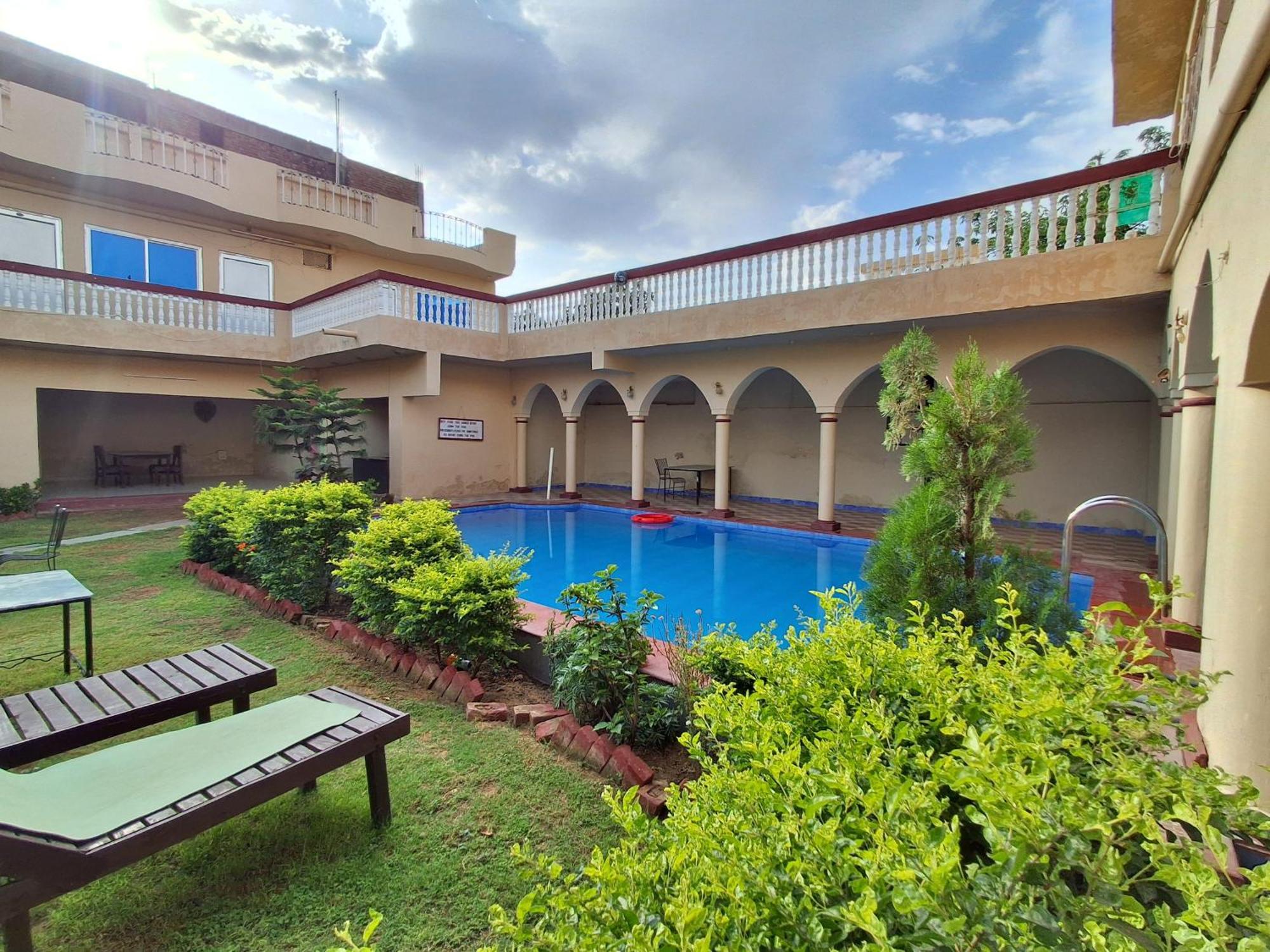 Hotel Om Pushkar Ngoại thất bức ảnh